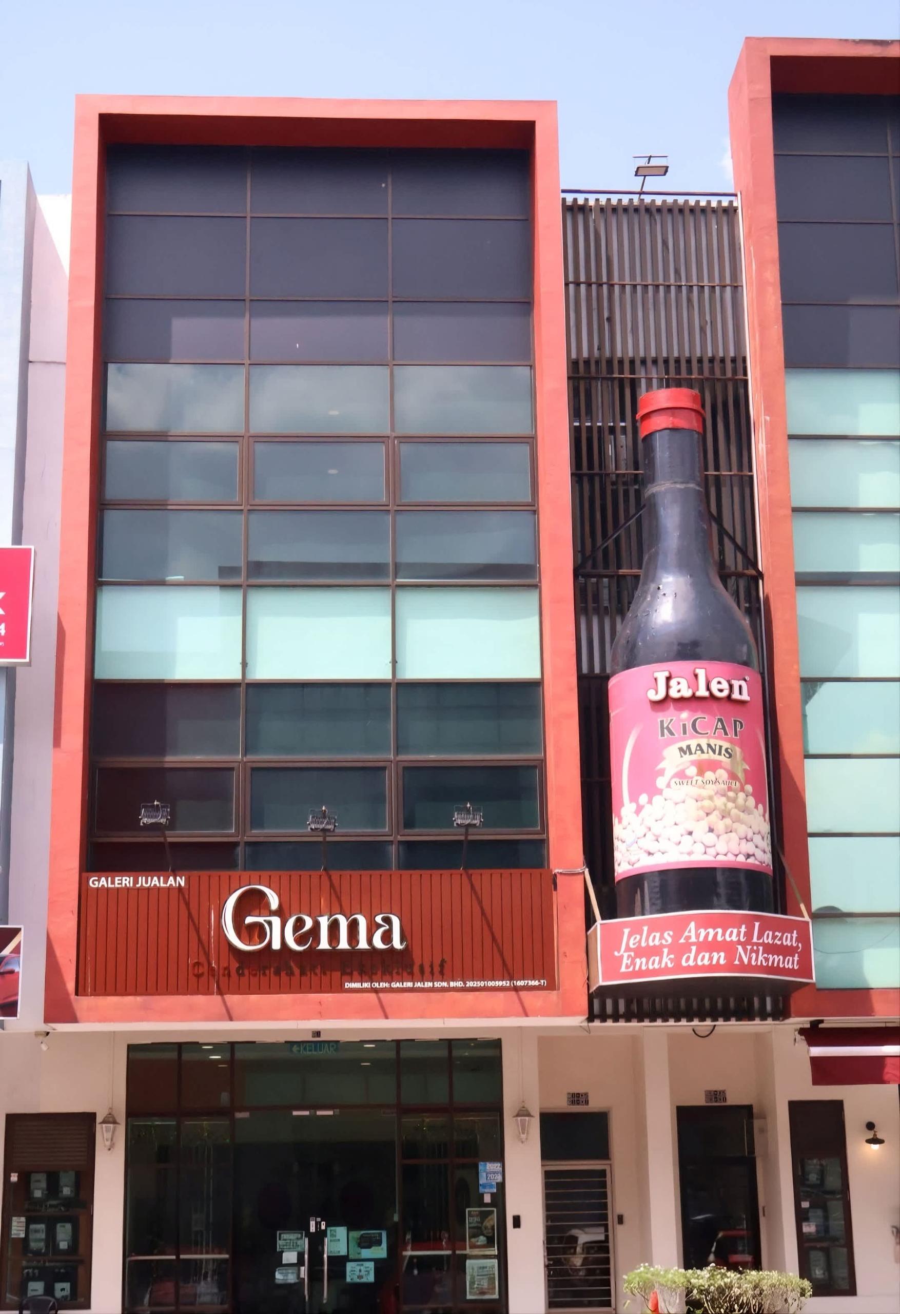 Kedai Galeri Jualan Gema di Bandar Dato Onn